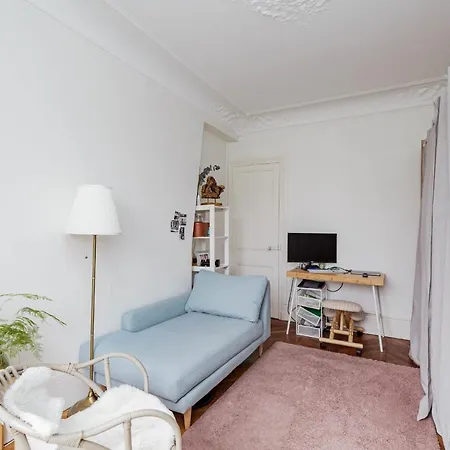 Very Nice 53M Near The Pantheon! * Parijs